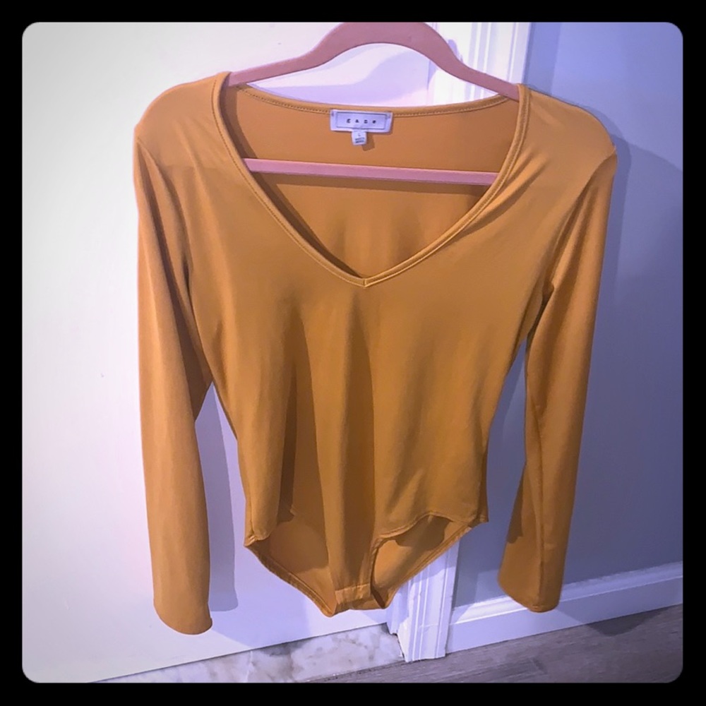 Women’s body suit